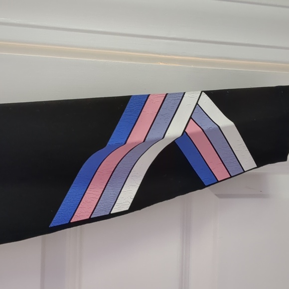 Old Navy Leggings with Cute Design - Picture 2 of 4